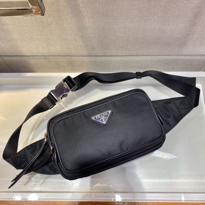 Pra*a waist chest packs